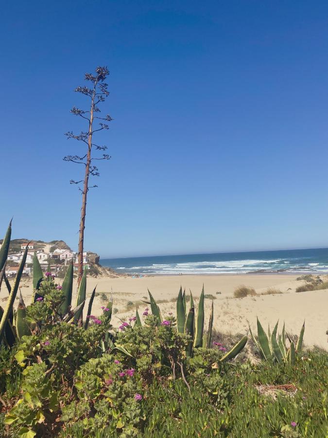 אלג'זור The Lighthouse Hostel Arrifana מראה חיצוני תמונה